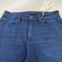 Load image into Gallery viewer, Quince stretch denim jeans NWT 30