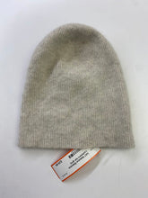Load image into Gallery viewer, Babaton cashmere hat