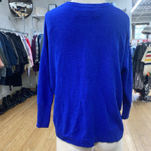Load image into Gallery viewer, Essentials Antwerp merino wool/silk/blend top S