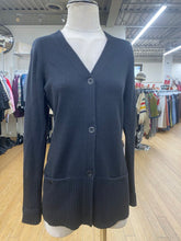 Load image into Gallery viewer, The North Face cardigan S