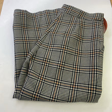 Load image into Gallery viewer, Smythe plaid Pants 6/28