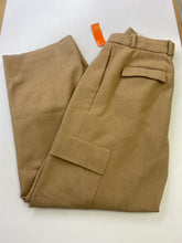 Load image into Gallery viewer, Babaton dress cargo pants 4