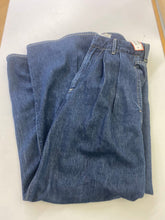 Load image into Gallery viewer, Citizens of Humanity trouser jeans 26