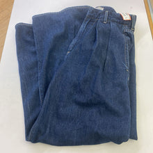 Load image into Gallery viewer, Citizens of Humanity trouser jeans 26