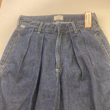 Load image into Gallery viewer, Citizens of Humanity trouser jeans 26