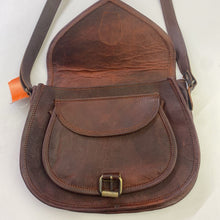 Load image into Gallery viewer, Leather crossbody bag