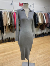 Load image into Gallery viewer, Babaton ribbed dress M