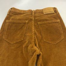 Load image into Gallery viewer, Denim Forum corduroy jeans 25
