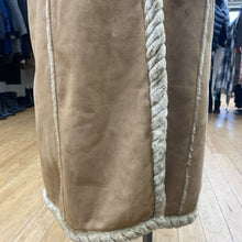 Load image into Gallery viewer, Anne Klein faux shearling coat S