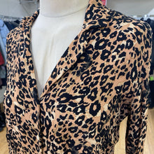 Load image into Gallery viewer, Wilfred leopard print top XS