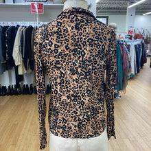 Load image into Gallery viewer, Wilfred leopard print top XS
