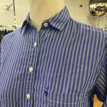 Load image into Gallery viewer, Talula striped boyfriend fit shirt XS