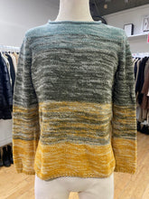 Load image into Gallery viewer, Roots sweater XS