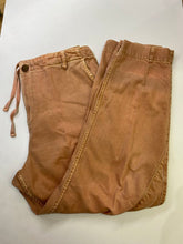 Load image into Gallery viewer, Roots pants 12