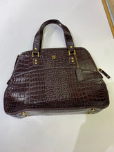 Load image into Gallery viewer, Etienne Aigner vintage handbag