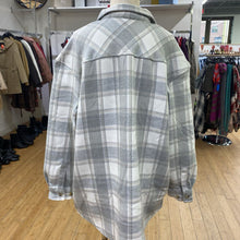 Load image into Gallery viewer, Columbia plaid shacket NWT XXL