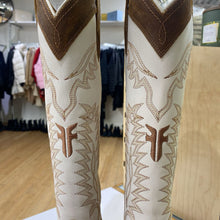 Load image into Gallery viewer, Frye cowbow boots 6.5