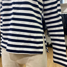 Load image into Gallery viewer, Helly Hansen striped top M