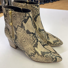 Load image into Gallery viewer, Cole Haan booties 7