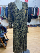 Load image into Gallery viewer, Little Moon leopard Print dress XS