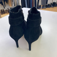 Load image into Gallery viewer, Stuart Weitzman suede booties 6.5