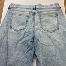 Load image into Gallery viewer, Pilcro wide leg jeans 16