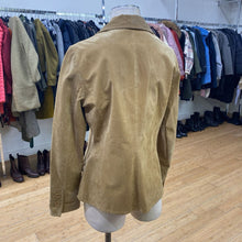 Load image into Gallery viewer, Danier suede blazer M