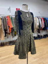 Load image into Gallery viewer, Annie 50 fit & flare dress S