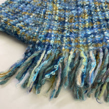 Load image into Gallery viewer, Mucros Weavers Workshop scarf