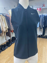 Load image into Gallery viewer, Nike Sportswear golf vest S