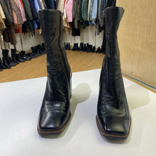 Load image into Gallery viewer, Franco Sarto Stevie leather boots 7.5