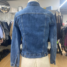 Load image into Gallery viewer, Gap Denim Jacket S