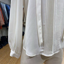 Load image into Gallery viewer, Banana Republic top S