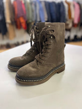 Load image into Gallery viewer, Vince Camuto suede combat boots 7