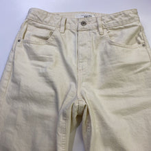 Load image into Gallery viewer, Dynamite wide leg jeans 6/28