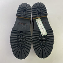 Load image into Gallery viewer, LL Bean clogs NWOT 9