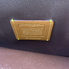 Load image into Gallery viewer, Coach logo leather tote