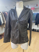Load image into Gallery viewer, Tristan leather blazer M