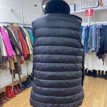 Load image into Gallery viewer, DKNY faux fur puffy vest