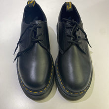 Load image into Gallery viewer, Dr. Martens Shoes 41/9