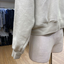 Load image into Gallery viewer, Essentials half zip sweater XS