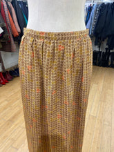 Load image into Gallery viewer, Maggie Boutique vintage set 12 (Fits small)