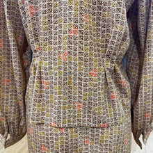 Load image into Gallery viewer, Maggie Boutique vintage set 12 (Fits small)