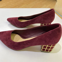Load image into Gallery viewer, Brian Atwood suede pumps 8