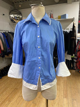 Load image into Gallery viewer, Veronica Beard shirt 6