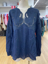 Load image into Gallery viewer, Reiss top 4