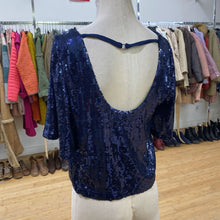 Load image into Gallery viewer, Free People sequin top S