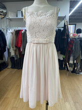 Load image into Gallery viewer, Ted Baker formal dress 3/M