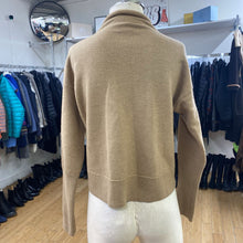 Load image into Gallery viewer, Wilfred sweater M