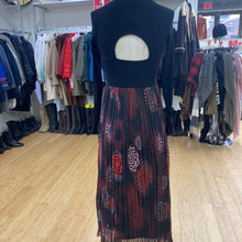 Load image into Gallery viewer, Desigual Pleated dress S